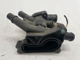 Ford Fiesta Boîtier de thermostat / thermostat CM5G9K478GA