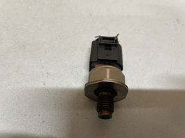 Audi A4 S4 B8 8K Sensore di pressione del carburante 059130758E