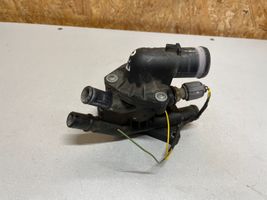 Ford Fiesta Boîtier de thermostat / thermostat CM5G9K478GA