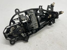 Opel Insignia B Klamka zewnętrzna drzwi przednich 13515502