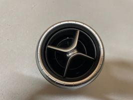 Mercedes-Benz CLA C117 X117 W117 Kojelaudan sivutuuletussuuttimen kehys A1178300354