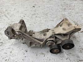 Audi A4 Allroad Support de générateur / alternateur 03L903143R