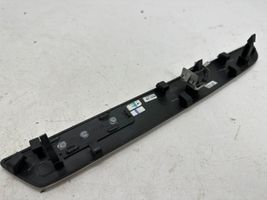 Audi A4 Allroad Panel trim 8K2853189