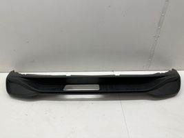 Volkswagen Golf VIII Moulure inférieure de pare-chocs arrière 5H6807568