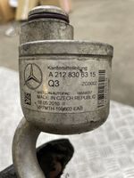 Mercedes-Benz E C207 W207 Wąż / Przewód klimatyzacji A/C A2128306315