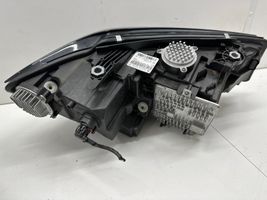 BMW 3 G20 G21 Priekinių žibintų komplektas 9500912