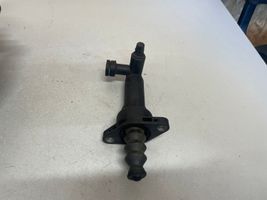 Volkswagen Golf VII Clutch slave cylinder 5Q0721261