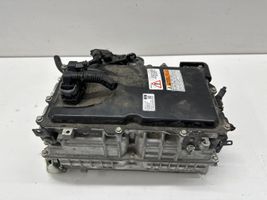 Toyota Camry VIII XV70  Convertisseur / inversion de tension inverseur G920033150