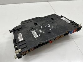 BMW X3 E83 Module de fusibles 8364542