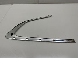 BMW 5 GT F07 Moldura embellecedora del guardabarros trasero 7196418