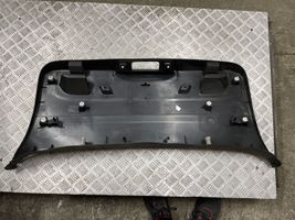 BMW 1 F20 F21 Bagāžnieka pārsega dekoratīvā apdare (komplekts) 7239905