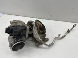 BMW 2 F46 Turbina 8631901