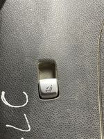 Mercedes-Benz GLC X253 C253 Rivestimento superiore laterale del sedile posteriore A2536905400