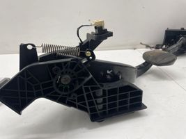 BMW 2 F45 Pedal de freno 6856596