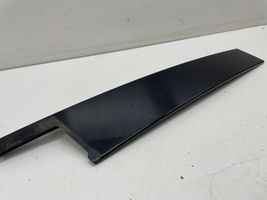 Mercedes-Benz C W205 Rivestimento modanatura del vetro della portiera anteriore A2056900187