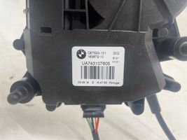 BMW X4M F98 Siłownik elektryczny podnoszenia klapy tylnej / bagażnika 743107605