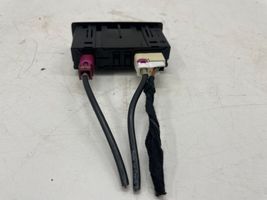 Mercedes-Benz CLA C118 X118 Connecteur/prise USB A2478203902