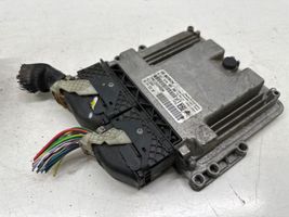 Peugeot 3008 II Sterownik / Moduł ECU 9827483380