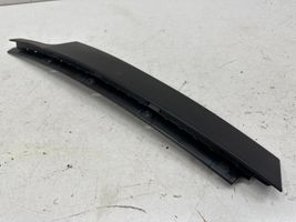 BMW 3 F30 F35 F31 Moulure de porte arrière 7258307