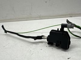 BMW 3 F30 F35 F31 Fuel tank cap lock motor 