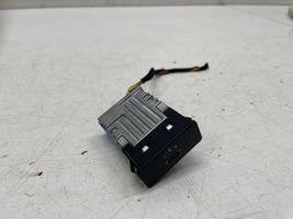 BMW X7 G07 Connecteur/prise USB 5A21B76