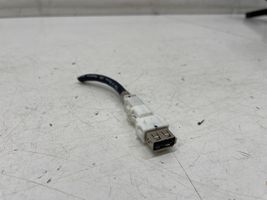 BMW X7 G07 USB socket connector 6982242