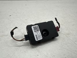 BMW X7 G07 Aerial antenna amplifier 6839355