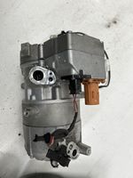BMW iX3 G08 Ilmastointilaitteen kompressorin pumppu (A/C) 5A206E901