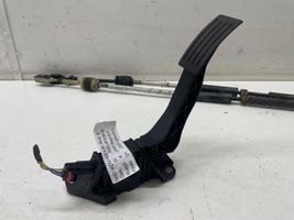 Ford Focus Accelerator throttle pedal JX619F836