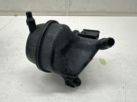 BMW 3 G20 G21 Vase d'expansion / réservoir de liquide de refroidissement 8610653