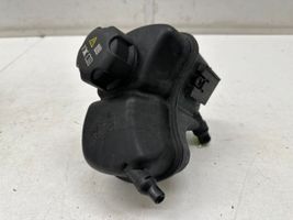 BMW 3 G20 G21 Vase d'expansion / réservoir de liquide de refroidissement 8610653