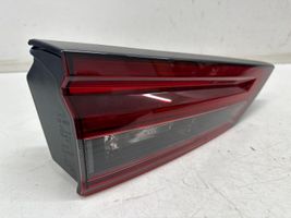 Nissan Qashqai J12 Lampy tylnej klapy bagażnika 