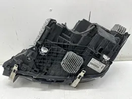 BMW 5 G30 G31 Комплект передних фар 7439209