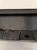 Audi Q2 - Takaoven lista (muoto) 81A839901