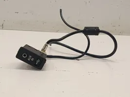 BMW 5 F10 F11 Connecteur/prise USB 9129651