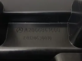 Mercedes-Benz C W206 Cita veida bagāžnieka dekoratīvās apdares detaļa A2066841600