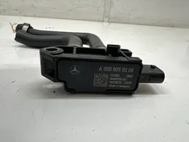 Mercedes-Benz C W206 Capteur de pression des gaz d'échappement A0009059308