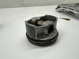 Mercedes-Benz C W206 Piston 