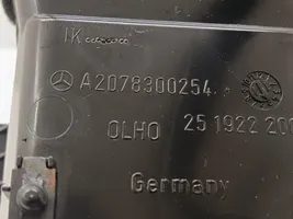 Mercedes-Benz E A207 Šoninės oro grotelės A2078300254