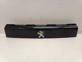 Peugeot 2008 II Trunk door license plate light bar 9828080180