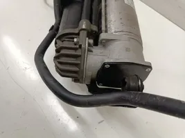 Mercedes-Benz E W213 Ilmajousituksen kompressoripumppu A2133202804