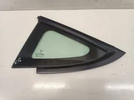 Tesla Model 3 Fenêtre latérale avant / vitre triangulaire 43R011570