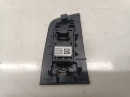 BMW 1 F40 Electric window control switch 7950756