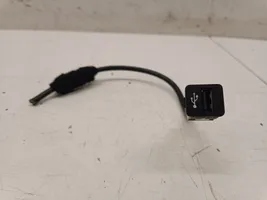 BMW 3 G20 G21 Gniazdo / Złącze USB 9229294