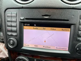 Mercedes-Benz GL X164 Radio / CD/DVD atskaņotājs / navigācija A1649007101