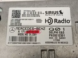 Mercedes-Benz GL X164 Radija/ CD/DVD grotuvas/ navigacija A1719060700