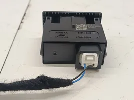 Nissan Qashqai J12 Connettore plug in USB 253316UA0B