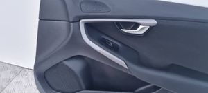 Volvo V40 Rivestimento del pannello della portiera anteriore 