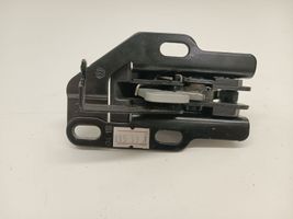 Peugeot Partner III Rear door lock 