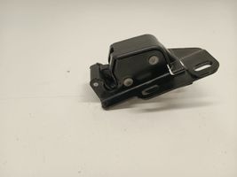 Peugeot Partner III Rear door lock 